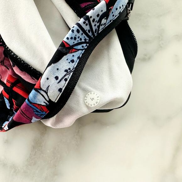 Lululemon Speed Up Crop *21" 4 Lush Lillies Multi #W6AL4S Luxtreme Run Gym - Picture 6 of 6